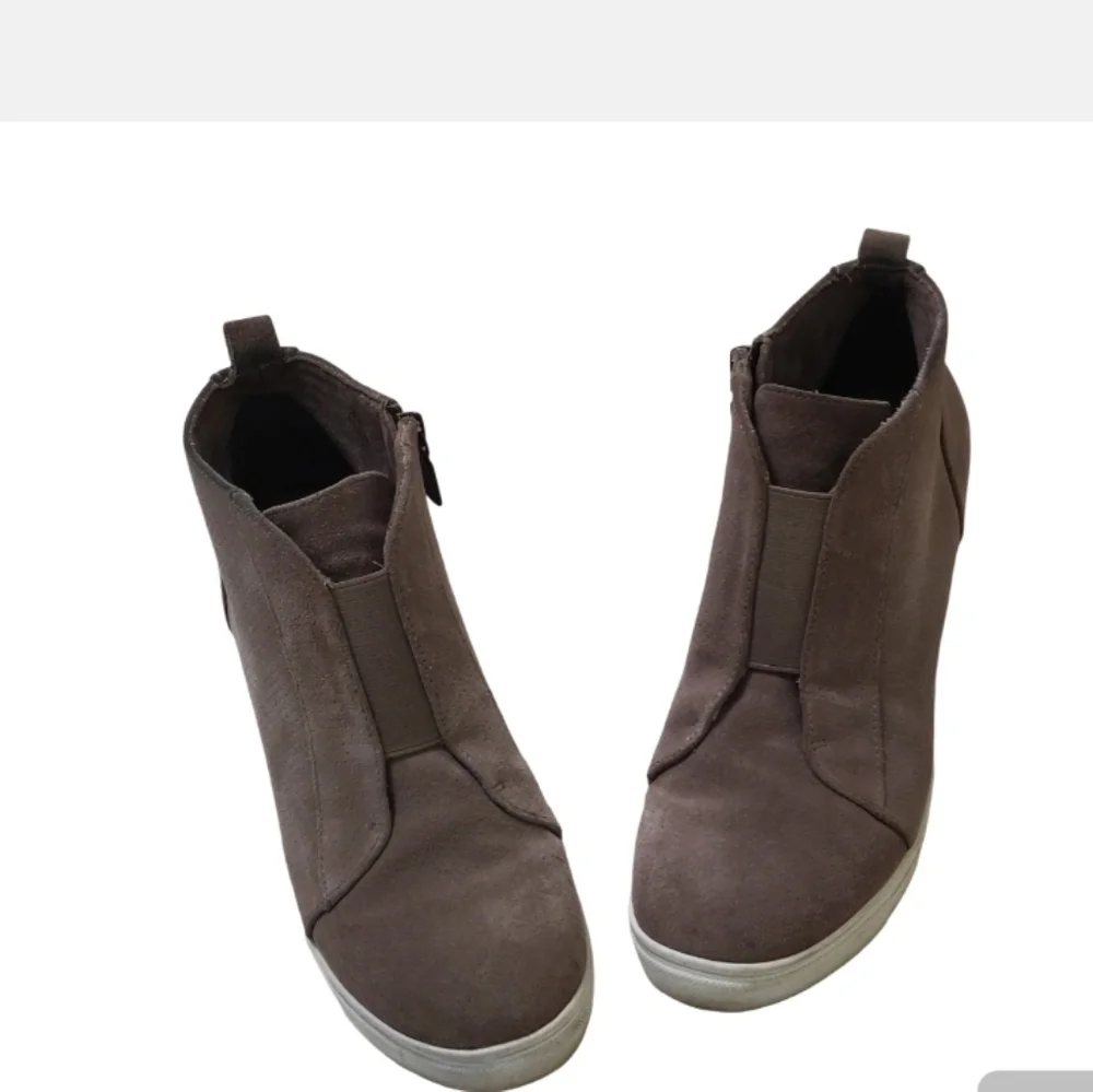 Blondo Waterproof Booties.